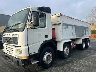 Volvo FM 12 2001 - FM12 8x4 RIGHT HAND DRIVE !!!! te koop