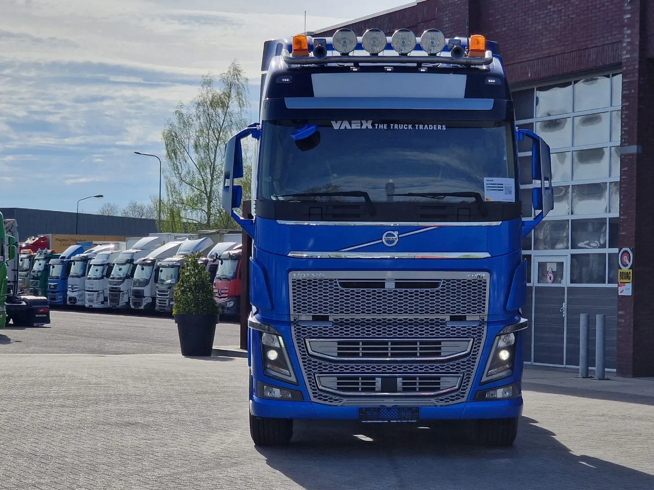 Volvo FH 2020 - 16.750 Globetrotter 6x2 - Retarder - Full air - HUB reduction - Work remote immagine 2