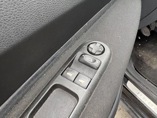Peugeot 308 2009 - SW 1.6 VTi XT bild 18