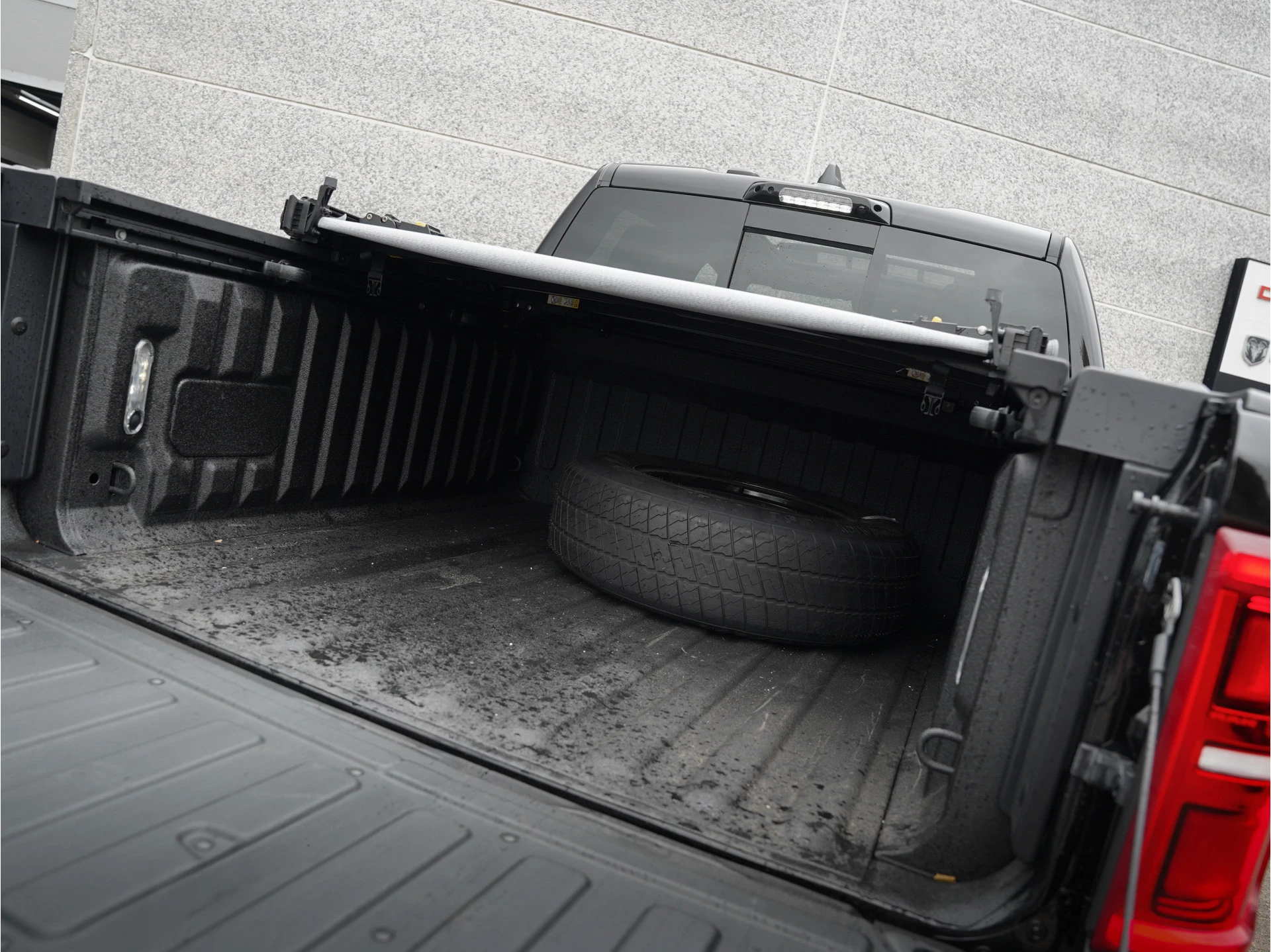 Dodge Ram 1500 2024 - 3.0L SST H.O. 549PK Limited Night CrewCab 4x4 afbeelding 27