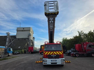 MAN 14.220 4x2 aerial ladder truck 30 Meters 2003 afbeelding 2 miniatuur