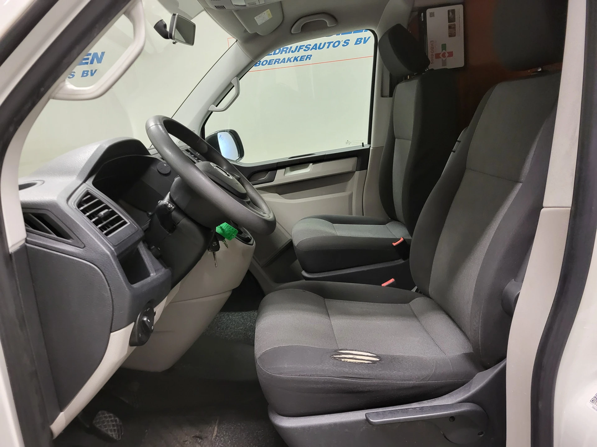 Volkswagen Transporter 2017 - 2.0TDI L2/H1 Inrichting Trekhaak Euro 6! image 5