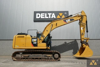 Caterpillar 2017 - 320FL afbeelding 2 miniatuur