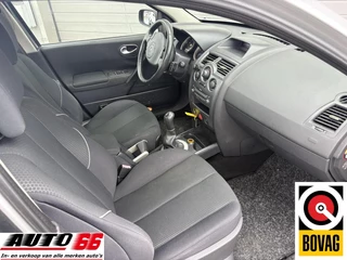 Renault Mégane 2005 - 1.6-16V Privilège Luxe APK tot 07-2027 obrazek 5