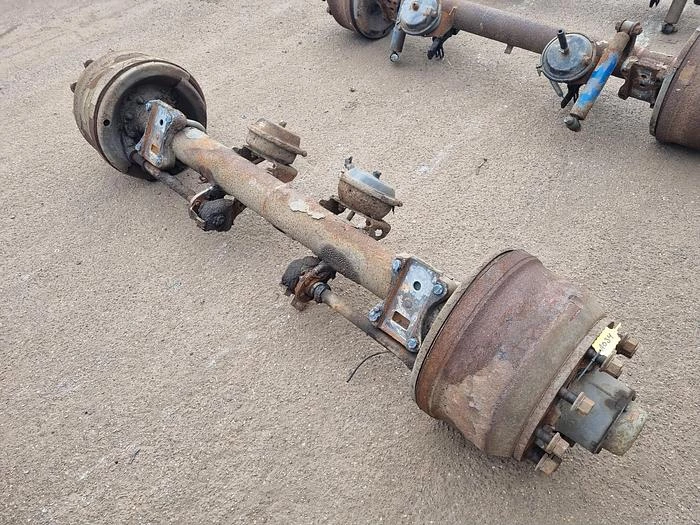 SAF TRAILER AXLE DRUM SINGLE TIRE. obrázek 1