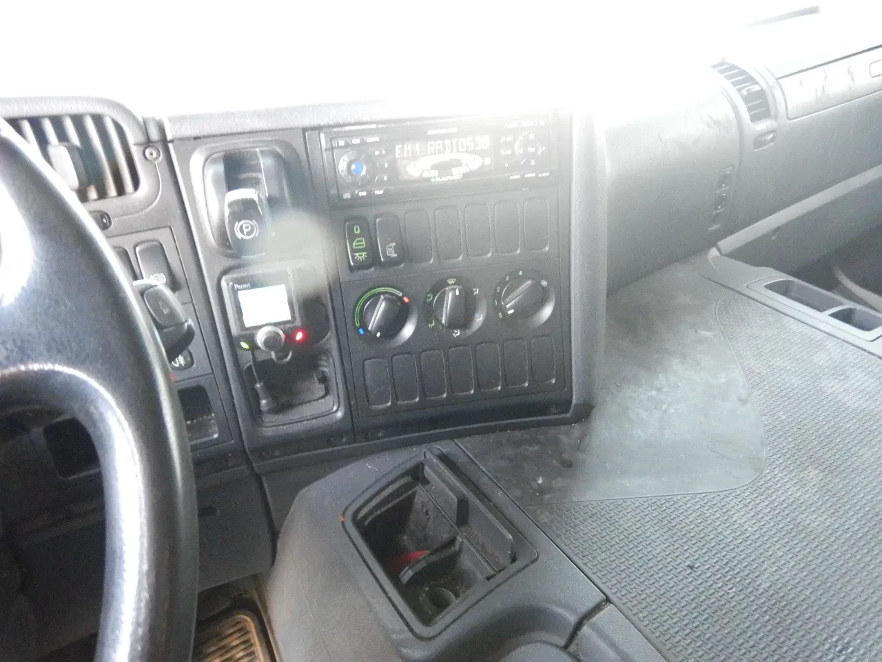Scania P 2005 - P310 P310DA4X2MNA met vangmuilkoppeling afbeelding 10