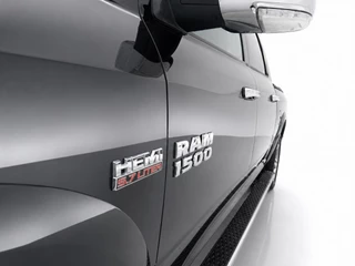 Dodge Ram 1500 2019 - 5.7 V8 Crew Cab 5'7 Laramie | Luchtvering | Tonneau cover | Stoelverwarming/stoelkoeling| stuurverwarming| Powervalve | Camera v/a| + 200L lpg opbouw| imagem 13