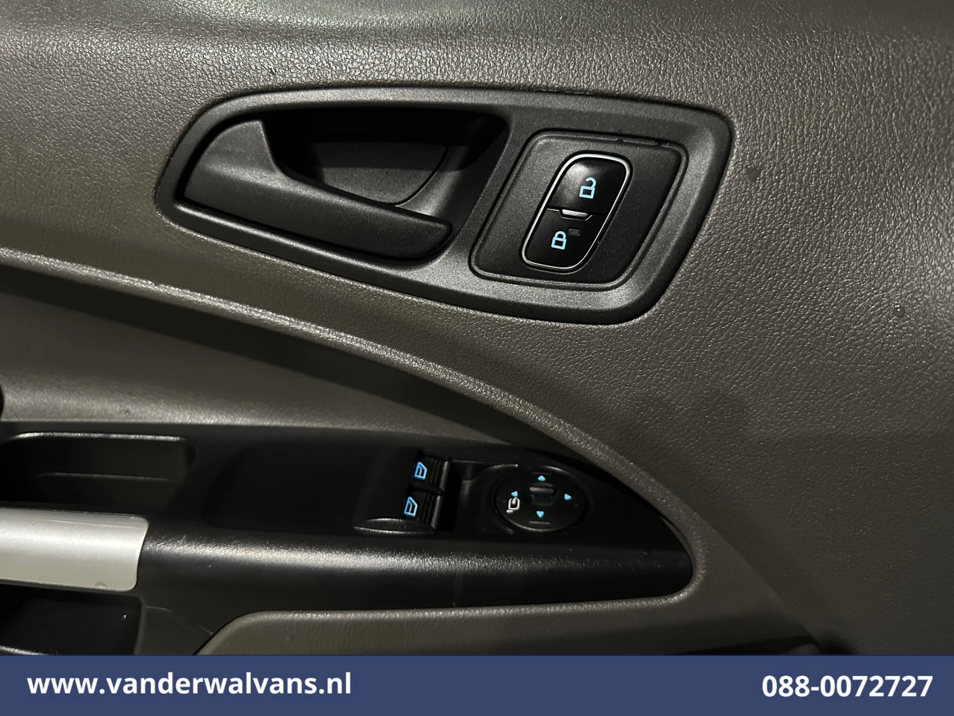 Ford Transit Connect 2021 - 1.5 EcoBlue L1H1 Euro6 Airco | Camera | LED | Stoelverwarming | Verwarmde voorruit Bild 18