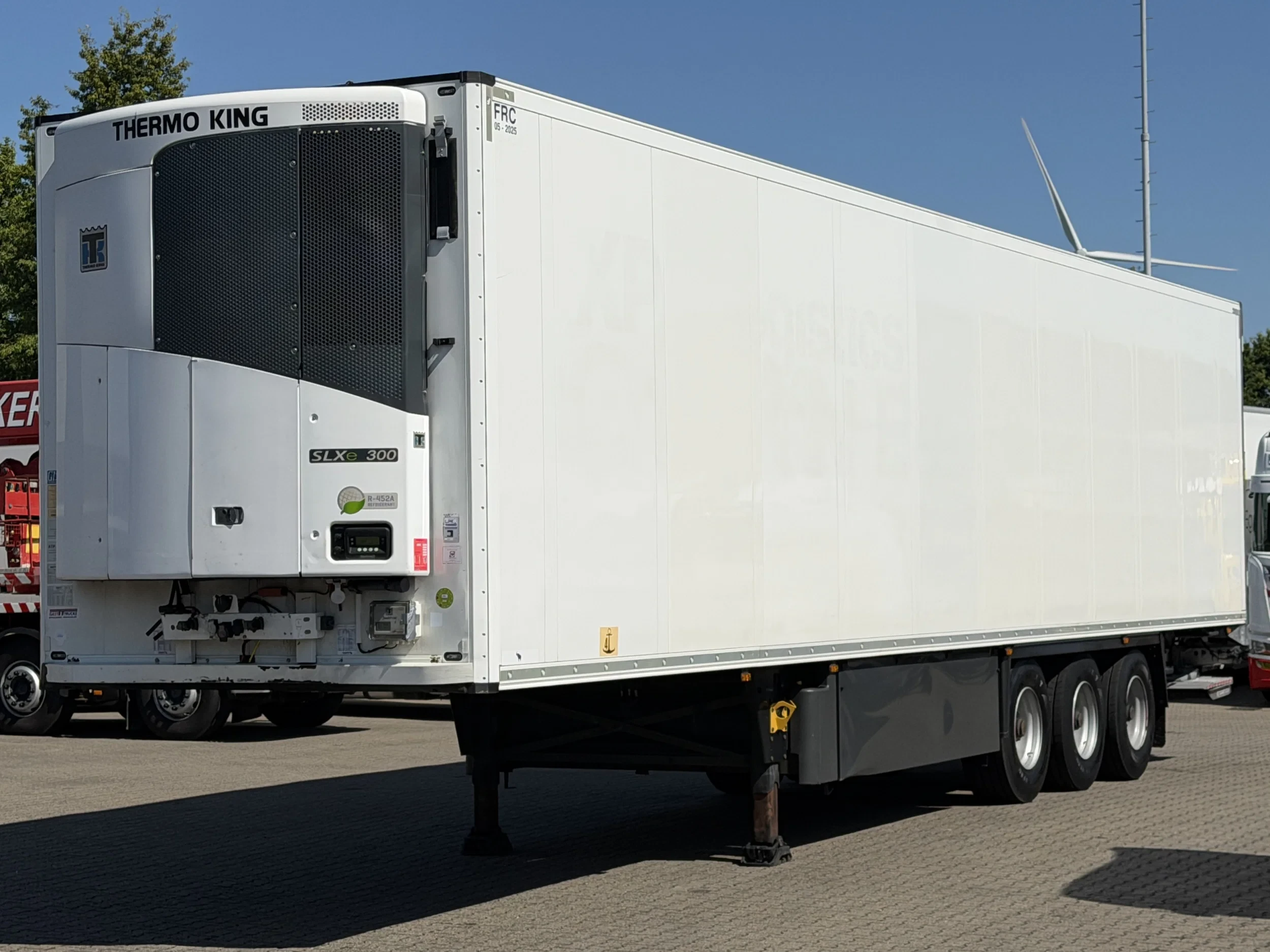 Schmitz Cargobull 2016 - Thermo King SLXe 300 / OV-Laadklep / New Apk! image 1