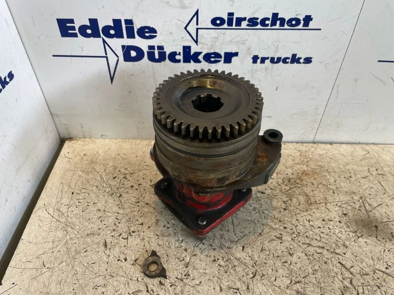 DAF - 2020969 / 2195310 PTO 11 O CLOCK (MET SCHADE) image 1