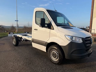 Mercedes-Benz Sprinter 2024 - 315CDI Chasi Cabine ( 3,66 Wielbasis ) Automaat Airco Cruisecontrol BPM VRIJ obrazek 3