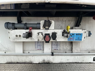 Schmitz Cargobull N/A 2016 - CARRIER VECTOR 1550 D/E / SAF DISCBRAKES / PALLETBOX / NL-TRAILER / APK: 11-2026 obrazek 19