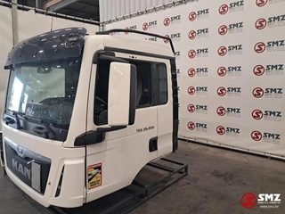 MAN TGS 2014 - Occ Cabine MAN TGA day cab F99L/R15 zdjęcie 3 miniatura