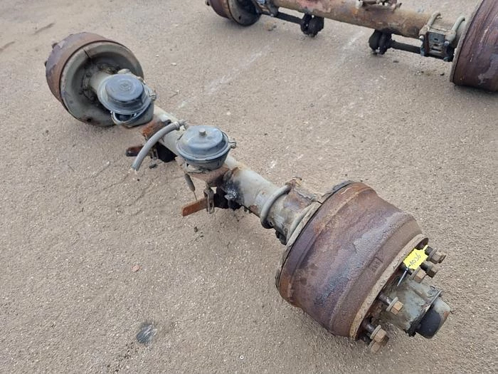 SAF TRAILER AXLE DRUM SINGLE TIRE. immagine 1