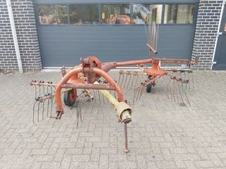 Kuhn GA 402 Hark te koop