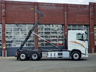 Volvo FH 2018 - 13.540 6x2 - HIAB Hooklift 21T - Retarder - 4.60 WB - Full air obrazek 28