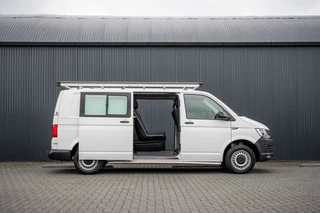 Volkswagen Transporter 2017 - 2.0 TDI 4motion L2H1 | 150 PK | DC 6-Zits | 1e Eigenaar | Cruise | Zijschuifdeur R+L | Airco | Imperiaal | Trekhaak imagen 8