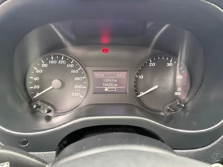 Mercedes-Benz Vito 2018 - 111 CDI Cruise control / Schuifdeur / Airco / Trekhaak / Euro 6 zdjecie 9