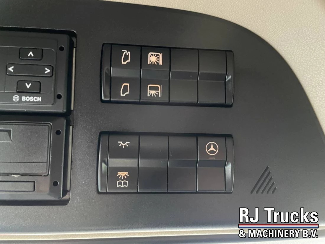 Mercedes-Benz Actros 2020 - 1845 Gigaspace - SoloStar | MirrorCam | VOITH Retarder | NL Truck immagine 29