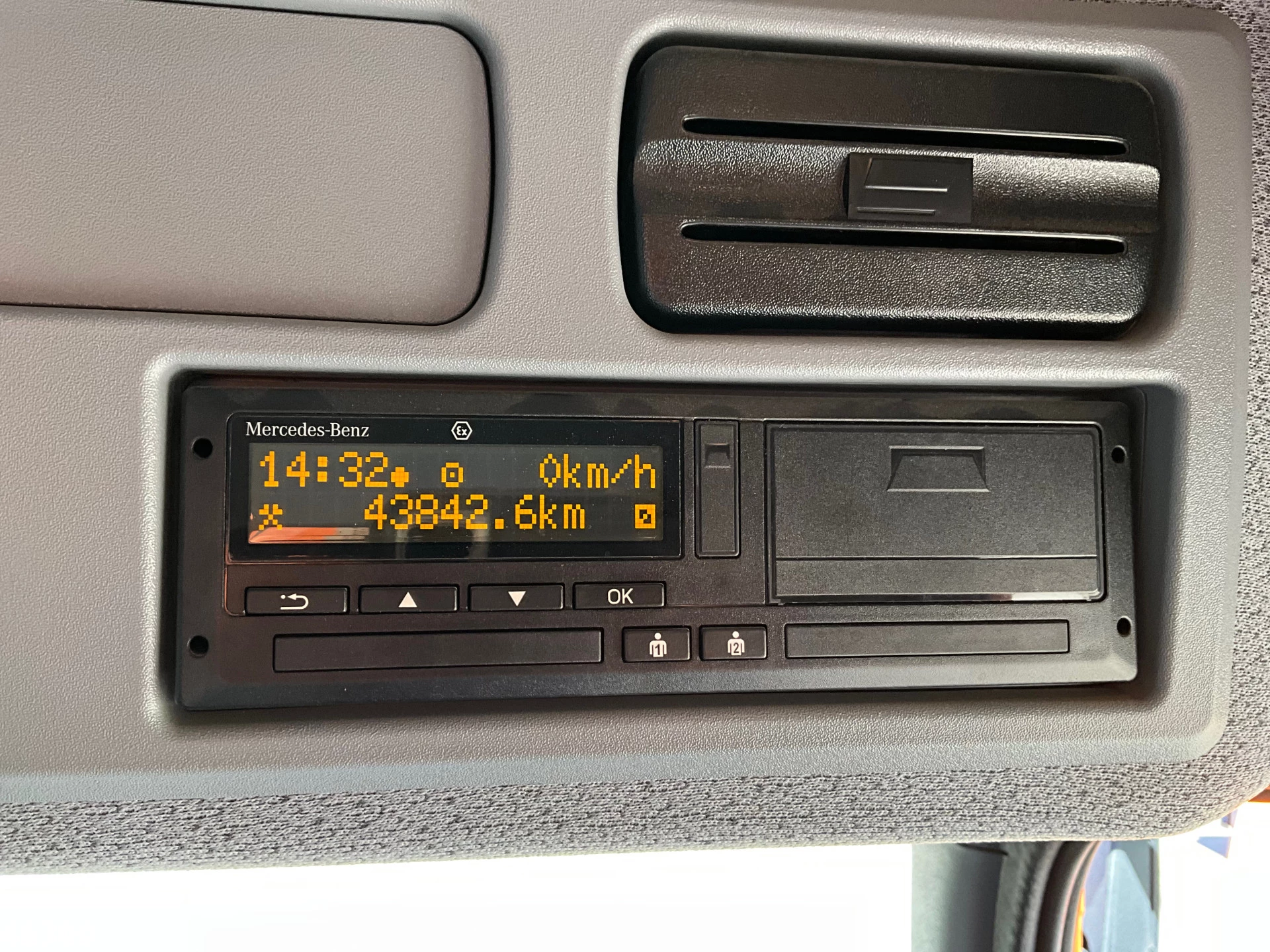 Mercedes-Benz Atego 2020 - 1321 Euro 6 Bucher Cityfant 6000 Just 43.842 km! imagem 23