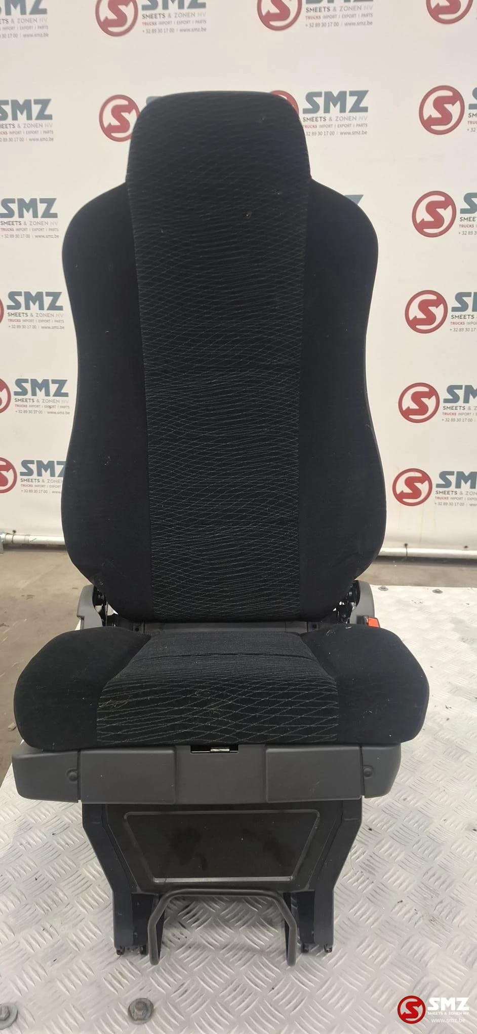 Mercedes-Benz - Passagiersstoel mercedes afbeelding 1