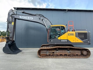 Volvo N/A 2023 - EC300E L | Only 2000 Hours! image 2