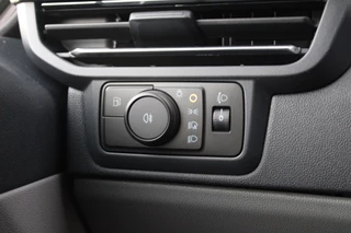 Ford Transit Custom 2025 - 320 2.5 PHEV L2H1 Limited 232pk - 2x Schuifdeur - Trekhaak - Stoel/Stuurverwarming - Keyless - Rijklaar zdjecie 19