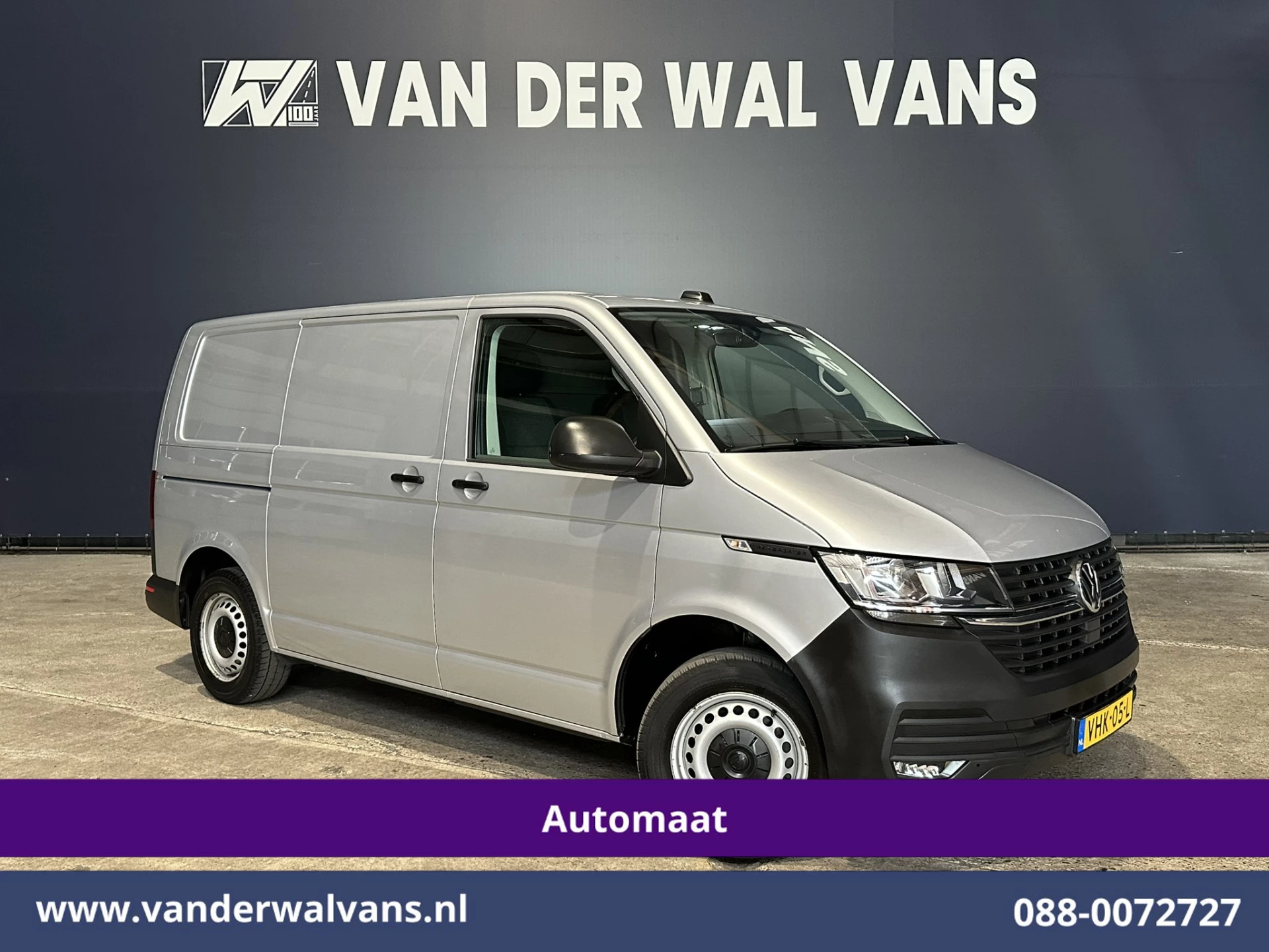 Volkswagen Transporter 2020 - 2.0 TDI 150pk Automaat L1H1 Euro6 Airco | Navigatie | Apple Carplay | Cruisecontrol afbeelding 1