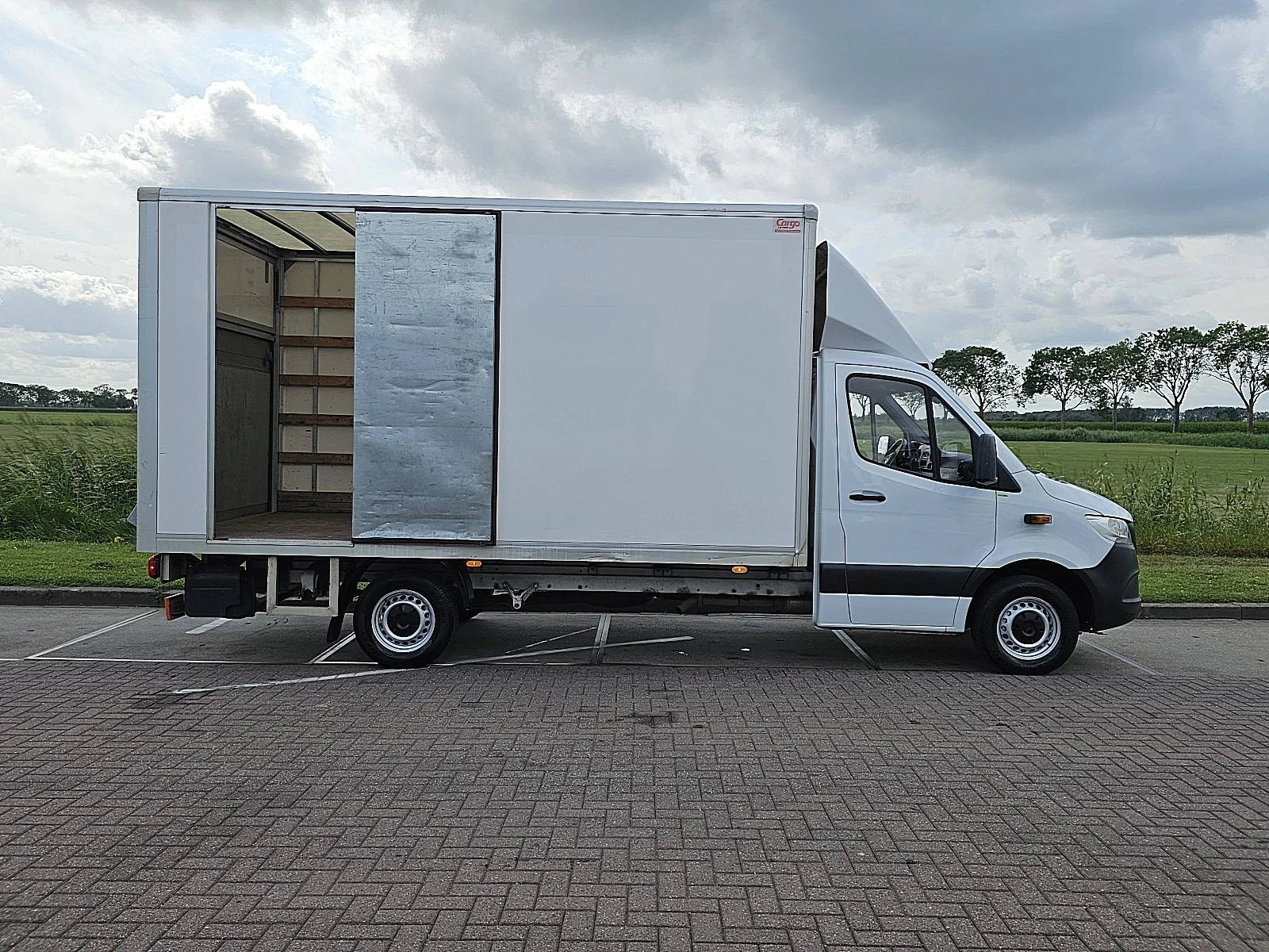 Mercedes-Benz Sprinter 2021 - 314 изображение 10