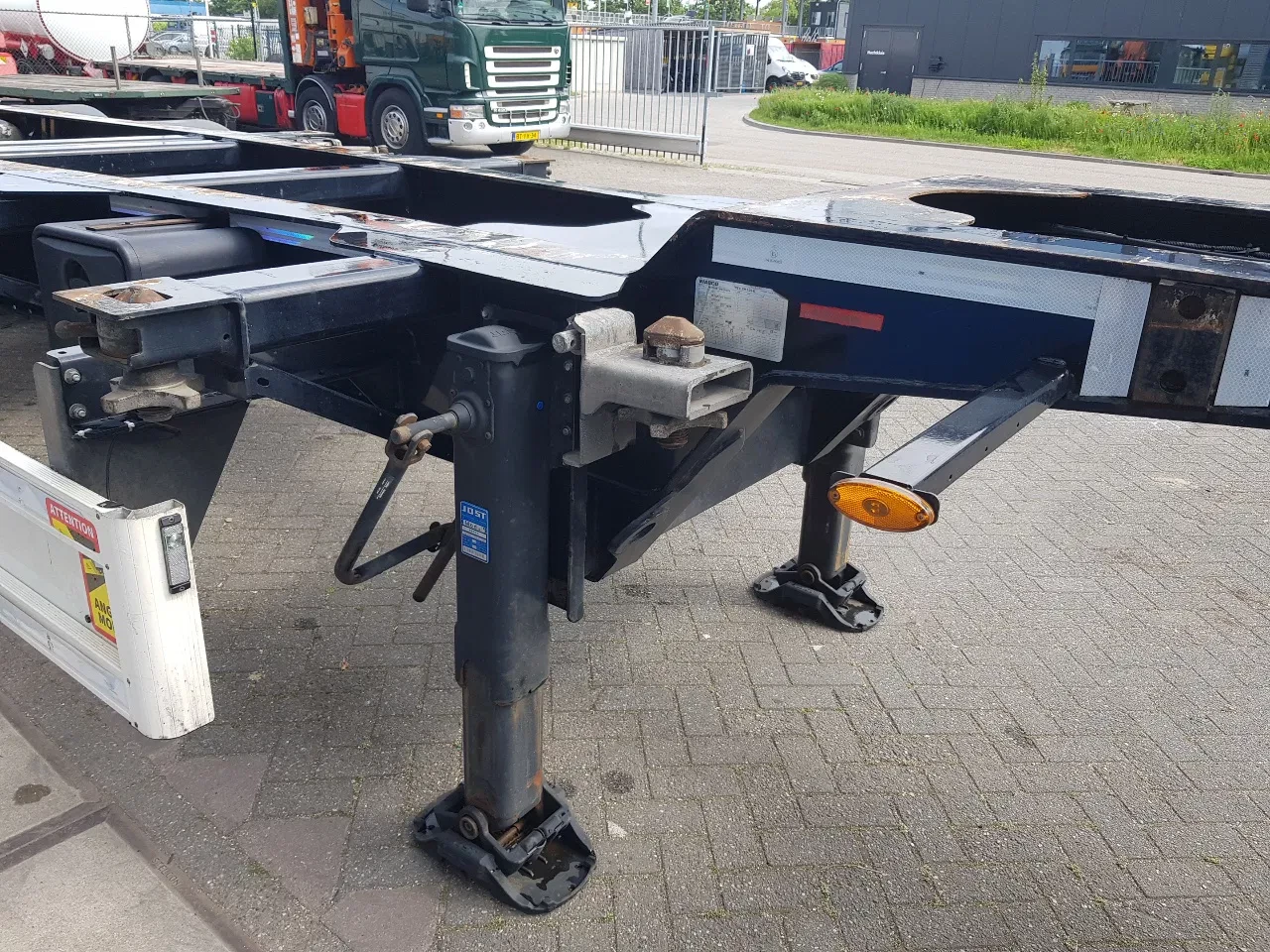 Renders 2020 - 3DFCST multi chassis SAF Schijfremmen obrázek 11