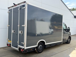 Renault Master 2022 - Plancher T35 2.3 DCI 150PK Automaat Bakwagen Lowliner Plancher Airco Cruise Control Camera Foodtruck Meubelbak Paardenwagen image 2 thumbnail
