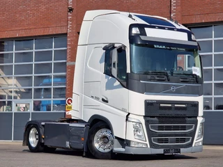 Volvo FH 2020 - 13.500 Globetrotter XL 4x2 - Low deck - I Save - I parkcool - Full air - Chassis cover obrazek 31
