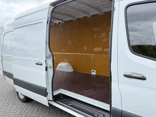 Mercedes-Benz Sprinter 2019 - 316 CDI 164 PK / L3H2 / UNIEK 38.535 KM!! / AIRCO / CAMERA / CARPLAY / GEVEERDE STOEL image 9
