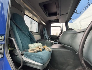 DAF CF 75.310 2004 - MANUAL GEARBOX        AIRCO        EURO 3          ONLY 208.000 KM          SUPER CONDITION        HOLLAND-TRUCK image 13