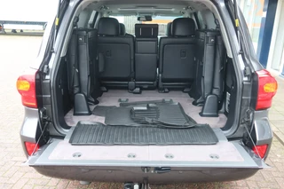 Toyota Land Cruiser 2016 - (200 SERIES) V8 200 5.5 Executive 7 persoons. Luchtvering. €42.500.- Marge immagine 3 miniatura