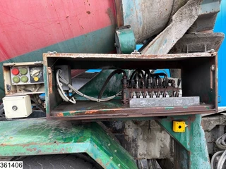 MAN TGA 2003 - 33 360 6x4, Steel suspension image 15