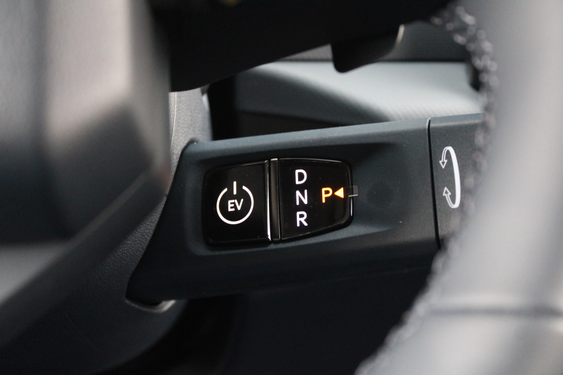 Kia PV5 2026 - L2H1 Plus 71.2 kWh 164pk - 416km WLTP - Stoel/Stuurverwarming - Keyless - V2L - Camera - ACC met stuurhulp - Rijklaar afbeelding 25