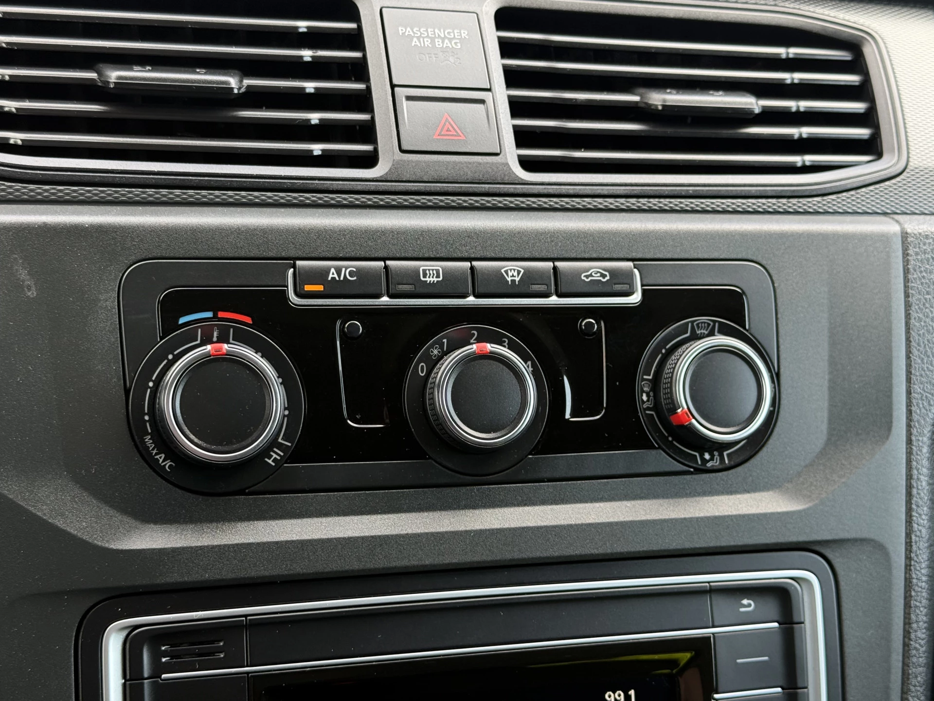 Volkswagen Caddy 2019 - 2.0 TDI 102 PK EURO 6 / 1e EIG. / BOTT VARIO INRICHTING / AIRCO / CRUISE / VERWARMDE VOORRUIT obrázek 16
