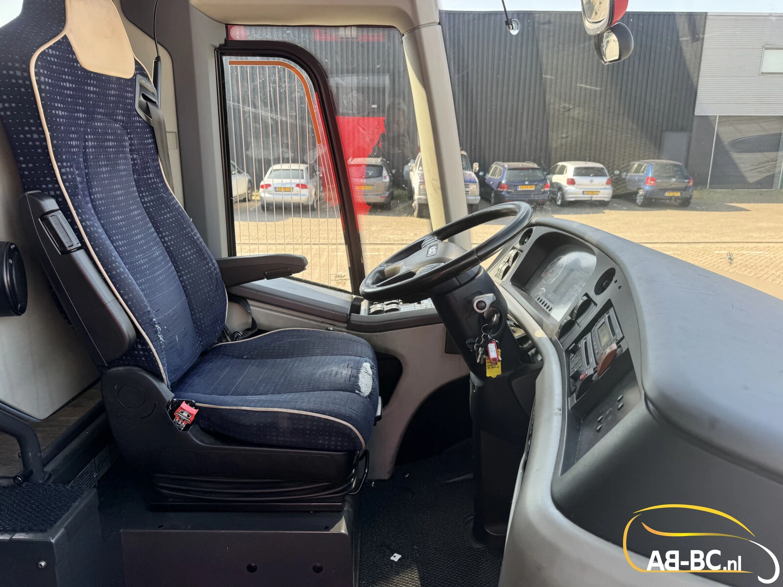 VDL Futura FHD2-129-440 54 seats EURO 6 2015 Bild 22