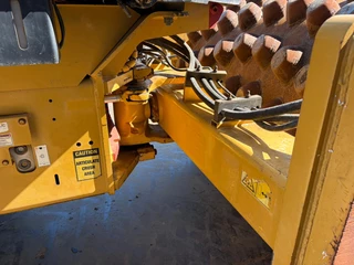Caterpillar CP76 2011 - N/A image 15