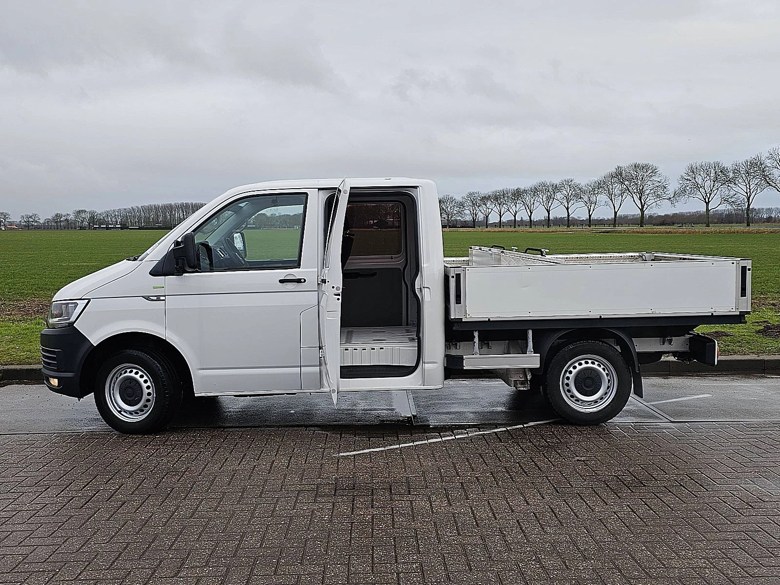 Volkswagen Transporter 2018 - 2.0 TDI immagine 14