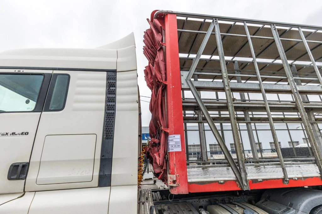 Lecitrailer 2012 - CUELLO CISNE 3E-RD+DOUBLE ETAGE+DHOLLANDIA 2TON obrázek 8