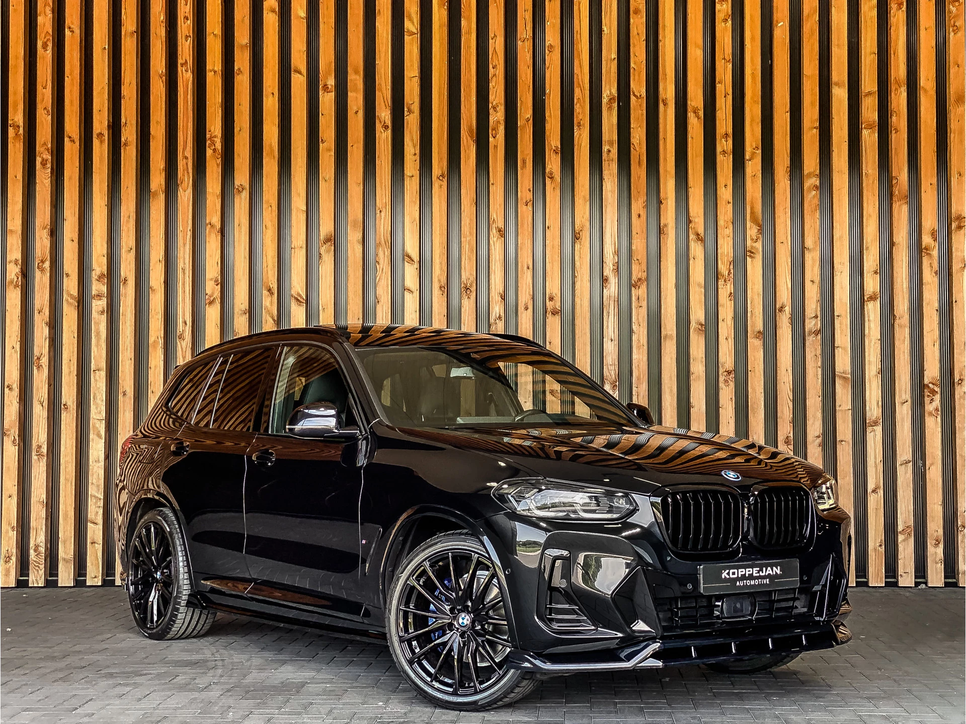 BMW X3 2023 - xDrive30e 292PK High Executive M-Sport obrázek 31