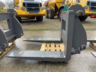Volvo Palletvorken L220H 2023 afbeelding 2 miniatuur