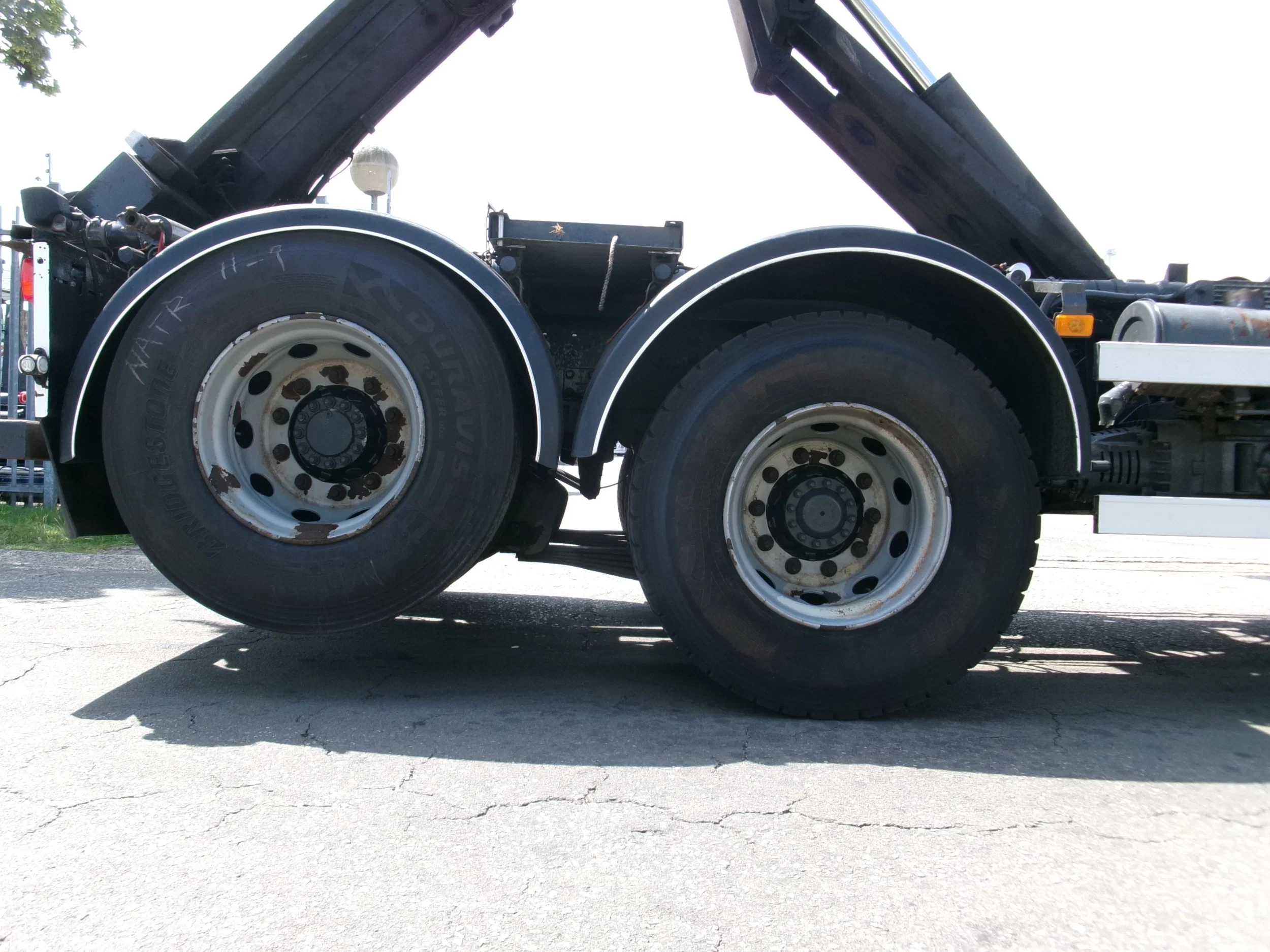 Volvo FM 400 2008 - 8X2 FULL STEEL NL TRUCK afbeelding 15