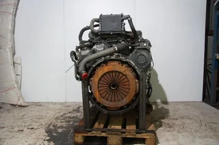 Scania - 956458KM Motor DC12-14 420pk Euro3 afbeelding 3 miniatuur