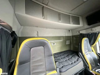 Volvo FH 2016 - 16.550 8x4 Euro 6 Fassi 42 Tonmeter laadkraan + Fly-Jib Just 236.666 km! imagem 19