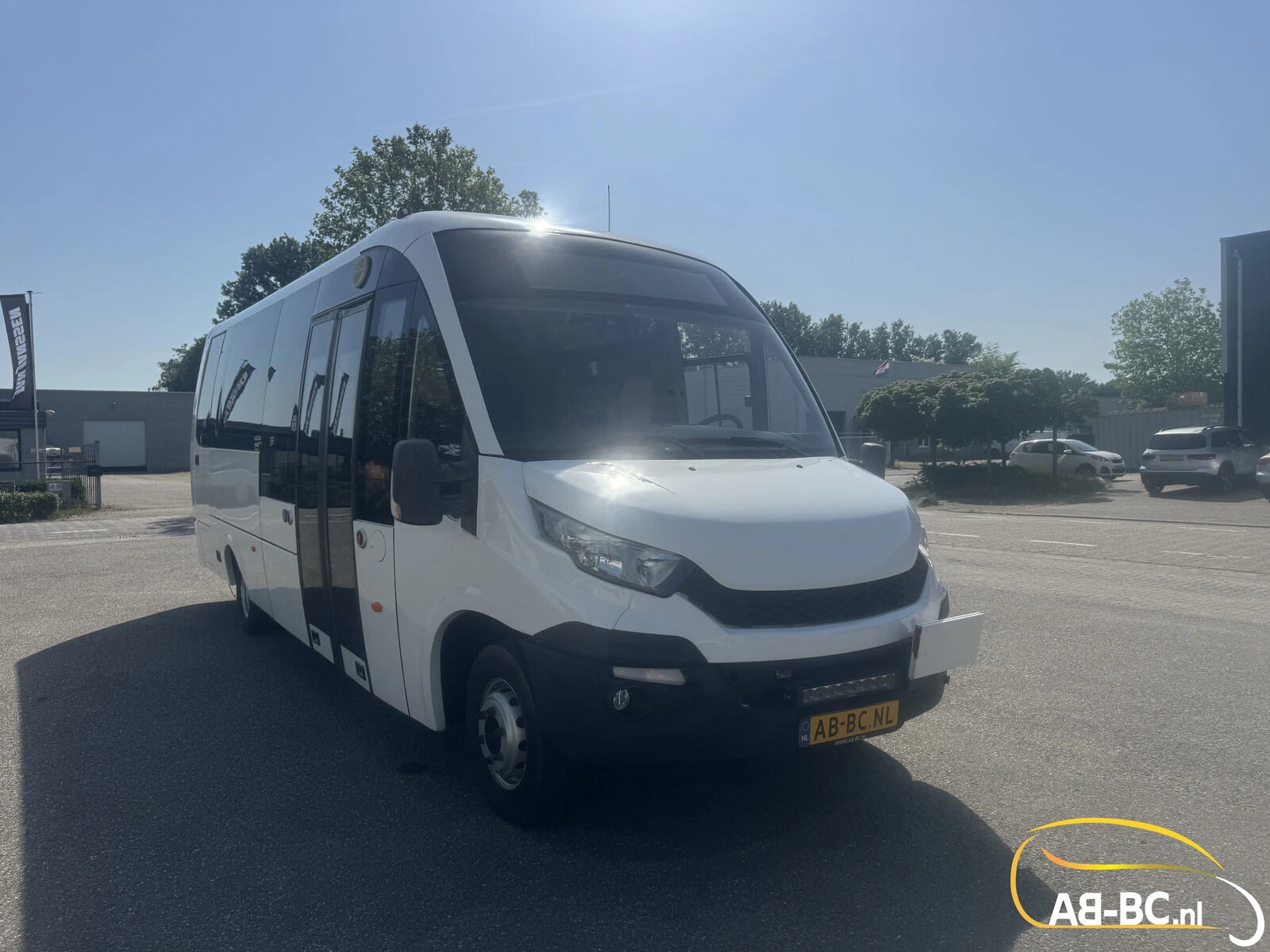 Iveco Rosero First 24 Seats EURO 6 2015 afbeelding 3