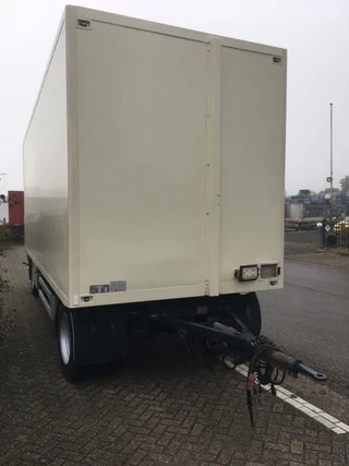 Floor N/A 2004 - FLA-10-10 2 As Vrachtwagen Aanhangwagen Gesloten WL-JJ-55 obrazek 2