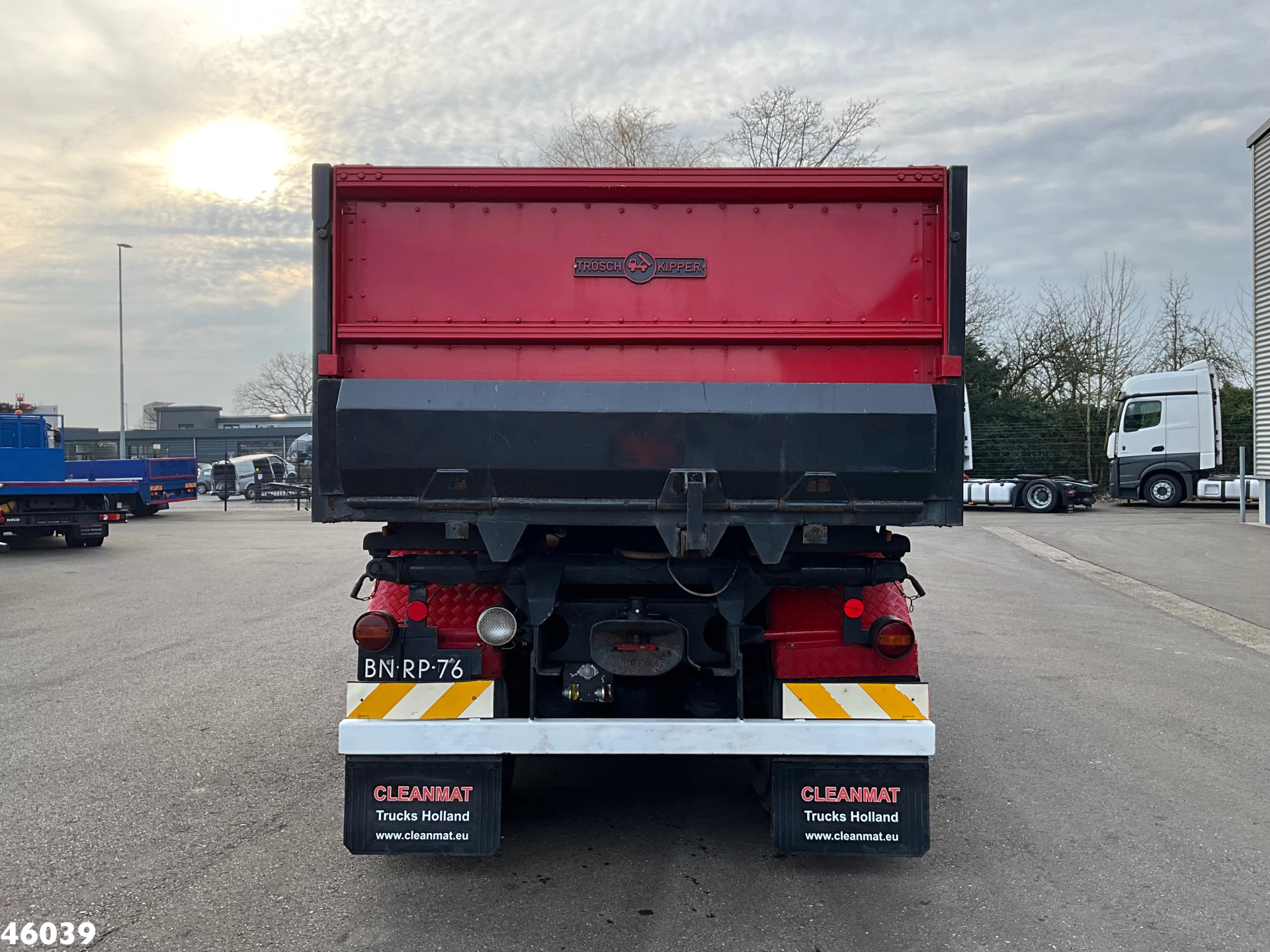 Scania LT 111 38 Vabis 6x4 Kipper 1978 Bild 10